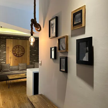 Apartment The Diamond At Ledra Street